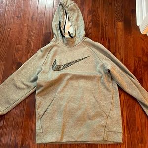 Grey nike sweatshirt